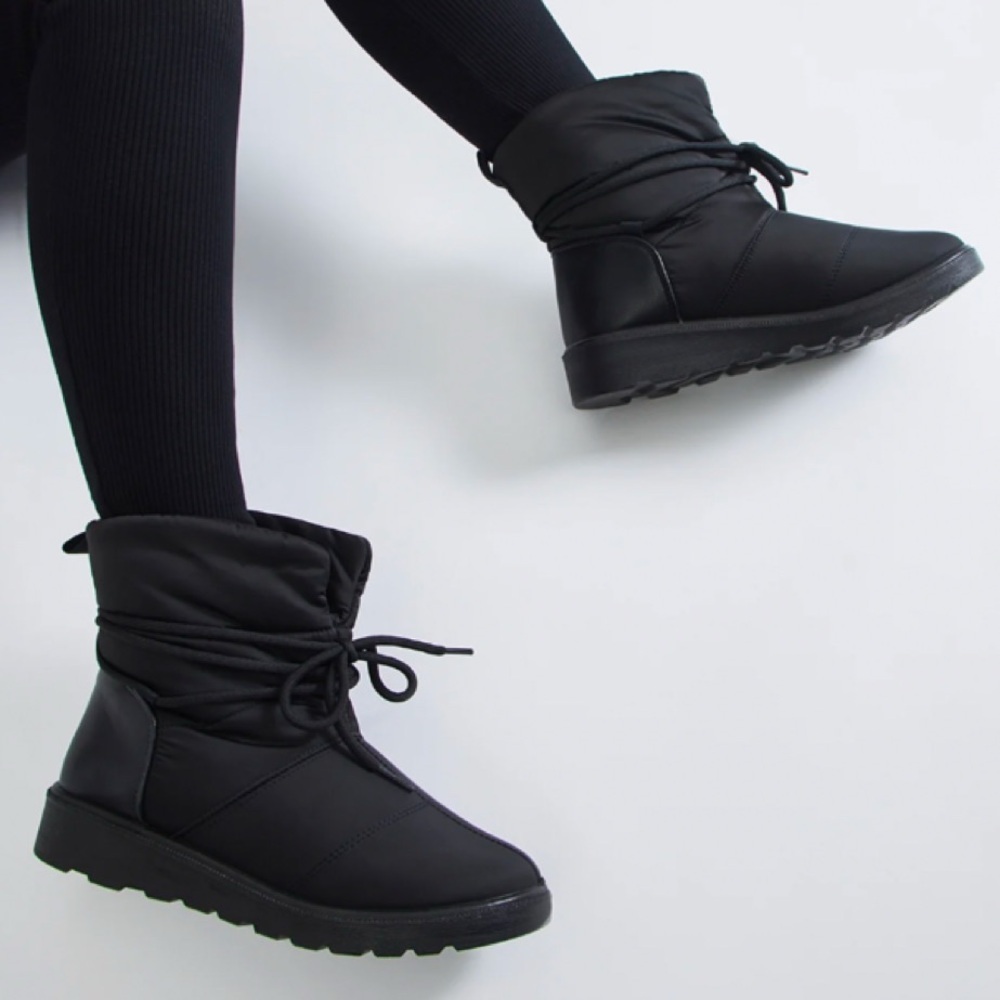 Kids Black Winter Snow/Rain Boots